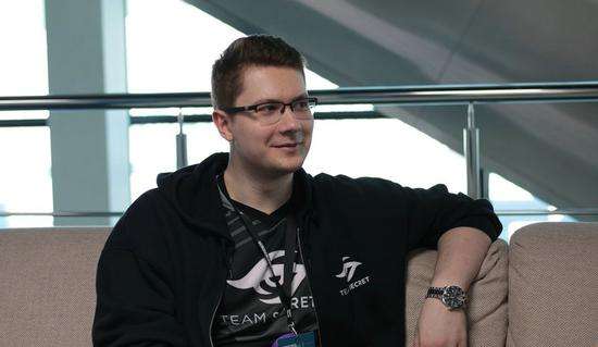 侧翼协防提 侧翼协防提