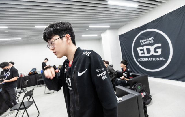 常被顶尖职 常被顶尖职